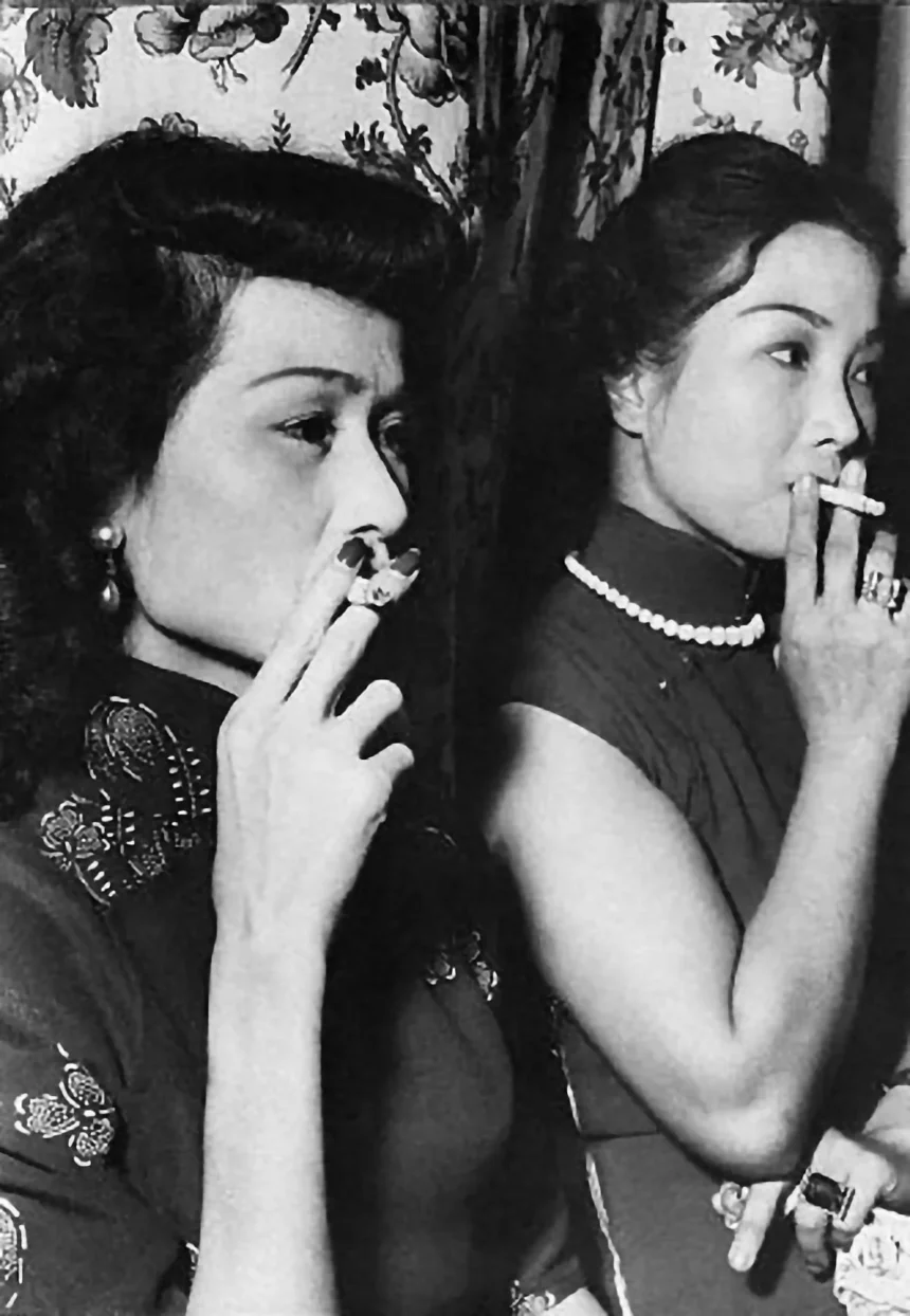 Vũ nữ ở Sài Gòn